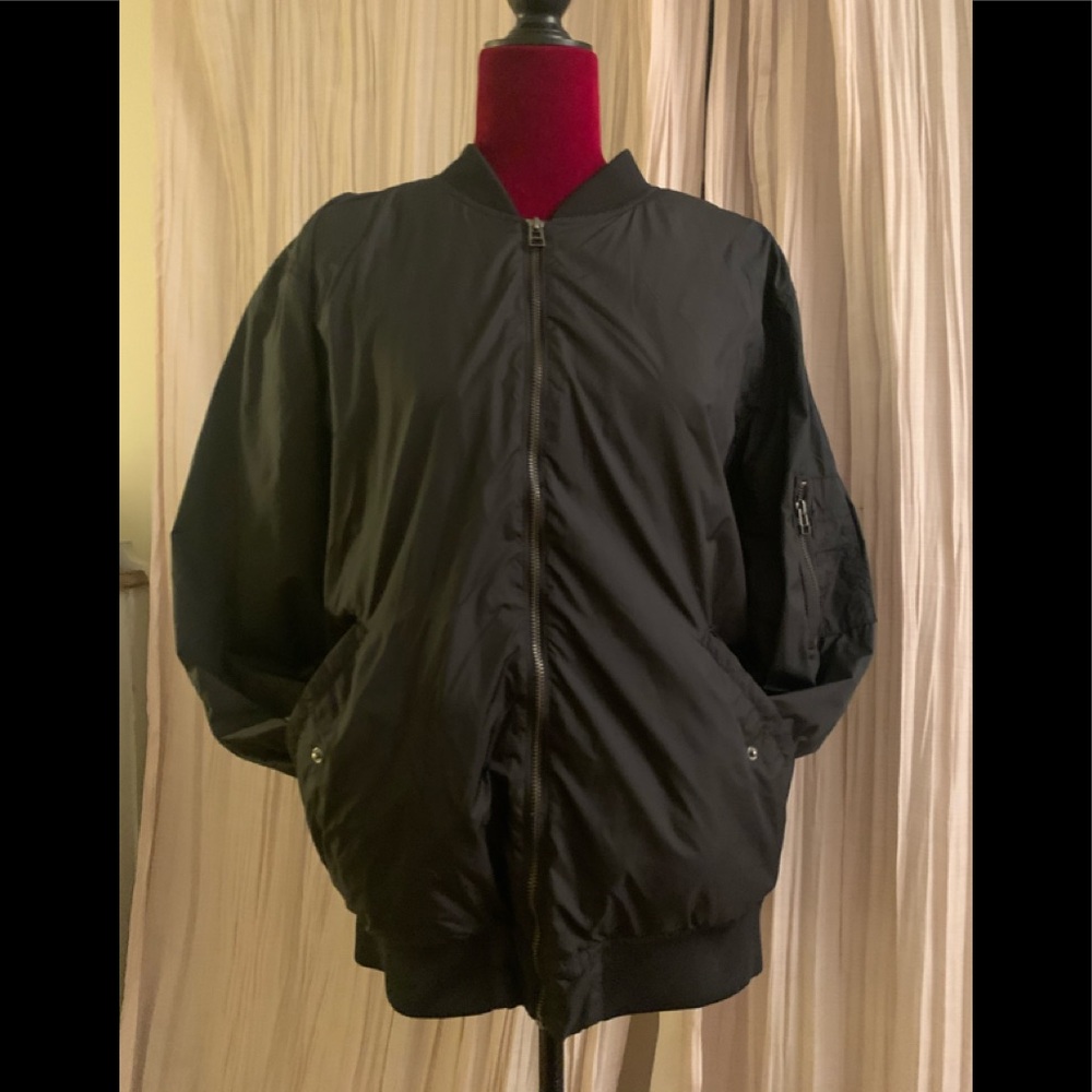 Bomber jacket